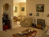 https://images.listonce.com.au/custom/160x/listings/591-elgar-road-mont-albert-north-vic-3129/982/01743982_img_02.jpg?hqQxlc77Q7s
