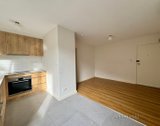 https://images.listonce.com.au/custom/160x/listings/593-flinders-street-thornbury-vic-3071/054/01700054_img_02.jpg?jsRw4XVTjk8