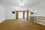 https://images.listonce.com.au/custom/160x/listings/593-middleborough-road-box-hill-north-vic-3129/227/01177227_img_03.jpg?MnIu-Env3Z4