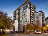 https://images.listonce.com.au/custom/160x/listings/5939-dorcas-street-south-melbourne-vic-3205/282/01087282_img_02.jpg?gHWcFmbGr6Y