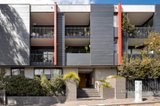 https://images.listonce.com.au/custom/160x/listings/596-charles-street-fitzroy-vic-3065/305/01632305_img_08.jpg?E3OMi53EWKU