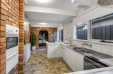 https://images.listonce.com.au/custom/160x/listings/5a-almer-avenue-nunawading-vic-3131/230/01648230_img_06.jpg?ssKE32KzGs4