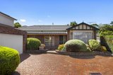 https://images.listonce.com.au/custom/160x/listings/5a-broomhill-avenue-blackburn-vic-3130/548/01646548_img_01.jpg?ztZXKh7HHVQ