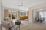 https://images.listonce.com.au/custom/160x/listings/5a-broomhill-avenue-blackburn-vic-3130/548/01646548_img_04.jpg?oFxdOW3EDVk