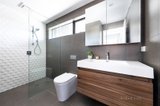 https://images.listonce.com.au/custom/160x/listings/5a-carlisle-street-preston-vic-3072/493/00611493_img_09.jpg?IdMJAfeYcIs