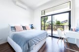 https://images.listonce.com.au/custom/160x/listings/5a-carlisle-street-preston-vic-3072/493/00611493_img_10.jpg?FTrhDTUVxD0