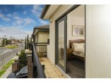 https://images.listonce.com.au/custom/160x/listings/5a-east-street-ascot-vale-vic-3032/543/01633543_img_07.jpg?PcSE41Qj6eM