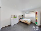 https://images.listonce.com.au/custom/160x/listings/5a-ellington-street-caulfield-south-vic-3162/122/01949122_img_07.jpg?1qvfoz9iqL4