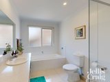 https://images.listonce.com.au/custom/160x/listings/5a-ellington-street-caulfield-south-vic-3162/122/01949122_img_10.jpg?SDFCWbxJw4Y