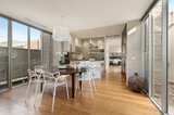 https://images.listonce.com.au/custom/160x/listings/5a-elm-grove-richmond-vic-3121/280/00326280_img_04.jpg?aDTmZ2tb7Ck