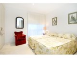 https://images.listonce.com.au/custom/160x/listings/5a-hardwicke-street-balwyn-vic-3103/226/01684226_img_04.jpg?TlSVZ8ZxHAo