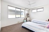 https://images.listonce.com.au/custom/160x/listings/5a-haydens-road-beaumaris-vic-3193/906/01818906_img_15.jpg?4BfMcDRDqhs