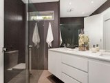 https://images.listonce.com.au/custom/160x/listings/5a-hedderwick-street-balwyn-north-vic-3104/465/01684465_img_07.jpg?KJBl2zzxCyM