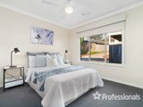 https://images.listonce.com.au/custom/160x/listings/5a-kilborn-court-kilsyth-vic-3137/736/01525736_img_09.jpg?u44UrsN9yKM