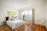 https://images.listonce.com.au/custom/160x/listings/5a-manton-street-richmond-vic-3121/657/01942657_img_08.jpg?240jDP82oOY