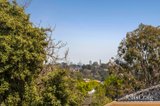 https://images.listonce.com.au/custom/160x/listings/5a-mervyn-street-doncaster-vic-3108/008/01988008_img_09.jpg?HiQtUicRyt8