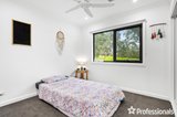 https://images.listonce.com.au/custom/160x/listings/5a-orrong-road-mooroolbark-vic-3138/274/01586274_img_10.jpg?0TXM7N41C9k