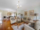 https://images.listonce.com.au/custom/160x/listings/5a-ronald-avenue-bulleen-vic-3105/816/01050816_img_03.jpg?e5TPRU6IX8A