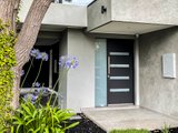 https://images.listonce.com.au/custom/160x/listings/5a-rose-street-highett-vic-3190/903/01982903_img_08.jpg?IZJ6FJ93B24