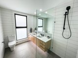 https://images.listonce.com.au/custom/160x/listings/5a-rose-street-highett-vic-3190/903/01982903_img_09.jpg?CPMj4JtENo4