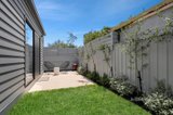 https://images.listonce.com.au/custom/160x/listings/5a-saintfield-street-lara-vic-3212/391/01464391_img_12.jpg?kqz-fExh7Ww