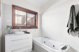 https://images.listonce.com.au/custom/160x/listings/5a-shaw-street-niddrie-vic-3042/799/01640799_img_10.jpg?i6Ji7mbMHEg