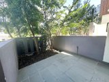 https://images.listonce.com.au/custom/160x/listings/5a168-victoria-road-northcote-vic-3070/210/01622210_img_03.jpg?BUHxdt1oFtE