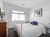 https://images.listonce.com.au/custom/160x/listings/5b-blackshaw-street-ormond-vic-3204/060/00975060_img_09.jpg?8ryEHQpSTZQ