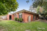https://images.listonce.com.au/custom/160x/listings/6-aaron-place-kilsyth-vic-3137/418/01986418_img_09.jpg?T_kDHY3WibU