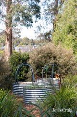https://images.listonce.com.au/custom/160x/listings/6-aitkin-crescent-kinglake-vic-3763/727/01774727_img_22.jpg?0luoJMOE48A