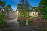 https://images.listonce.com.au/custom/160x/listings/6-akoonah-close-donvale-vic-3111/957/00645957_img_01.jpg?3I-BorgzShk