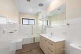 https://images.listonce.com.au/custom/160x/listings/6-albany-place-bulleen-vic-3105/741/01680741_img_11.jpg?mjTxpoL1vbs