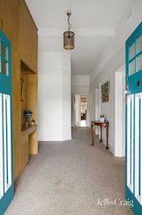 https://images.listonce.com.au/custom/160x/listings/6-allenby-road-canterbury-vic-3126/918/01768918_img_08.jpg?C29zQYeIO9c