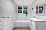 https://images.listonce.com.au/custom/160x/listings/6-allnutt-street-bentleigh-vic-3204/581/01325581_img_11.jpg?Gk2Yd-KqkbI