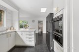 https://images.listonce.com.au/custom/160x/listings/6-aminya-place-briar-hill-vic-3088/443/01814443_img_03.jpg?Sqr-MPBiseE