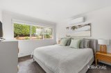 https://images.listonce.com.au/custom/160x/listings/6-aminya-place-briar-hill-vic-3088/443/01814443_img_05.jpg?maULTazKCM8