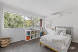 https://images.listonce.com.au/custom/160x/listings/6-aminya-place-briar-hill-vic-3088/443/01814443_img_07.jpg?oxYMiURJagw