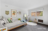 https://images.listonce.com.au/custom/160x/listings/6-aminya-place-briar-hill-vic-3088/443/01814443_img_09.jpg?ZPdUzpvZ0KE