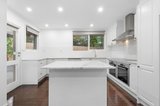 https://images.listonce.com.au/custom/160x/listings/6-ananda-court-donvale-vic-3111/829/01915829_img_06.jpg?G43x-XGeb80