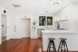https://images.listonce.com.au/custom/160x/listings/6-ancona-court-eltham-vic-3095/385/01766385_img_06.jpg?OBovsbmsCmY