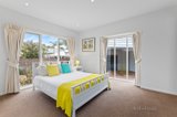 https://images.listonce.com.au/custom/160x/listings/6-andelana-court-sorrento-vic-3943/514/00729514_img_06.jpg?2ZDG_-NLN5M