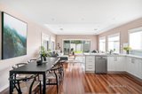 https://images.listonce.com.au/custom/160x/listings/6-angus-avenue-altona-north-vic-3025/173/01737173_img_04.jpg?dAXFOtyfNds