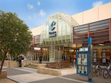 https://images.listonce.com.au/custom/160x/listings/6-arthur-street-surrey-hills-vic-3127/288/01685288_img_05.jpg?u00LrZw0VkI