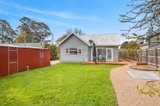 https://images.listonce.com.au/custom/160x/listings/6-ashbourne-road-woodend-vic-3442/666/01586666_img_12.jpg?d6AhbkWPI80