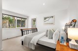 https://images.listonce.com.au/custom/160x/listings/6-aviemore-close-sorrento-vic-3943/200/00871200_img_09.jpg?eMbl_vwfbhM