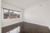 https://images.listonce.com.au/custom/160x/listings/6-barrys-lane-coburg-vic-3058/998/01625998_img_03.jpg?z6KIsVDd0uo