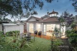 https://images.listonce.com.au/custom/160x/listings/6-beaumont-street-canterbury-vic-3126/831/01288831_img_11.jpg?iGNSrFL8Xbo