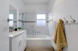 https://images.listonce.com.au/custom/160x/listings/6-beddoe-avenue-bentleigh-east-vic-3165/766/01183766_img_07.jpg?HNa0JslGsCM