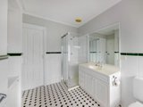 https://images.listonce.com.au/custom/160x/listings/6-bendall-street-kensington-vic-3031/721/01803721_img_06.jpg?ABBN8OZUQ2s