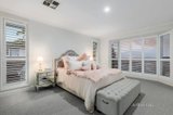 https://images.listonce.com.au/custom/160x/listings/6-bicentennial-court-doncaster-east-vic-3109/345/01550345_img_10.jpg?WukyrbgH1Mw